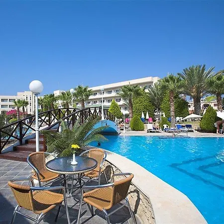 Готель Aloe 4*